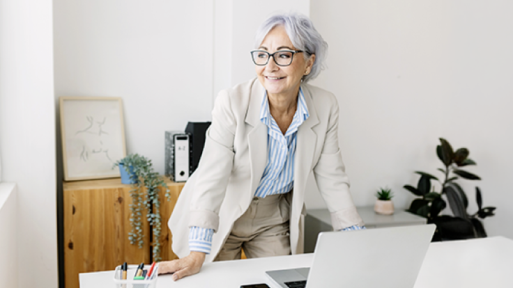 woman at desktop