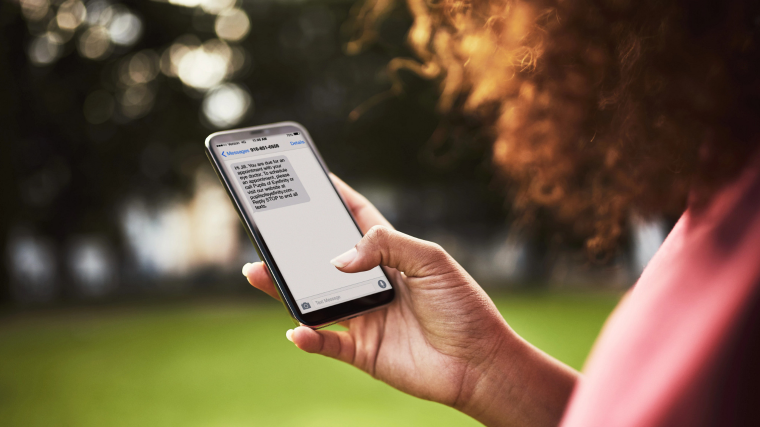 Eyefinity's electronic patient notifications on a mobile phone 