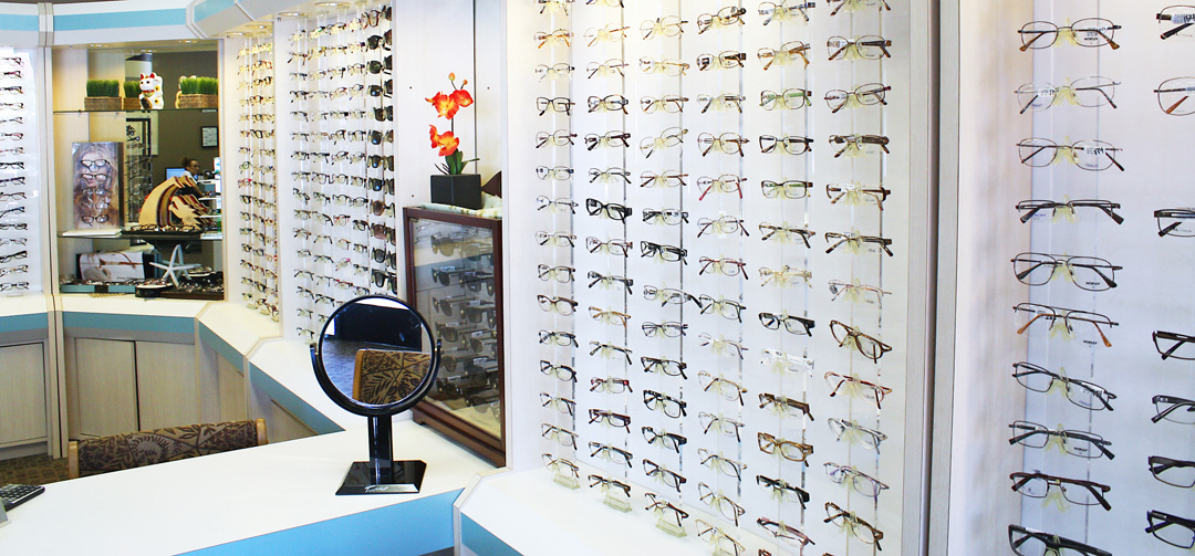 optical room glasses